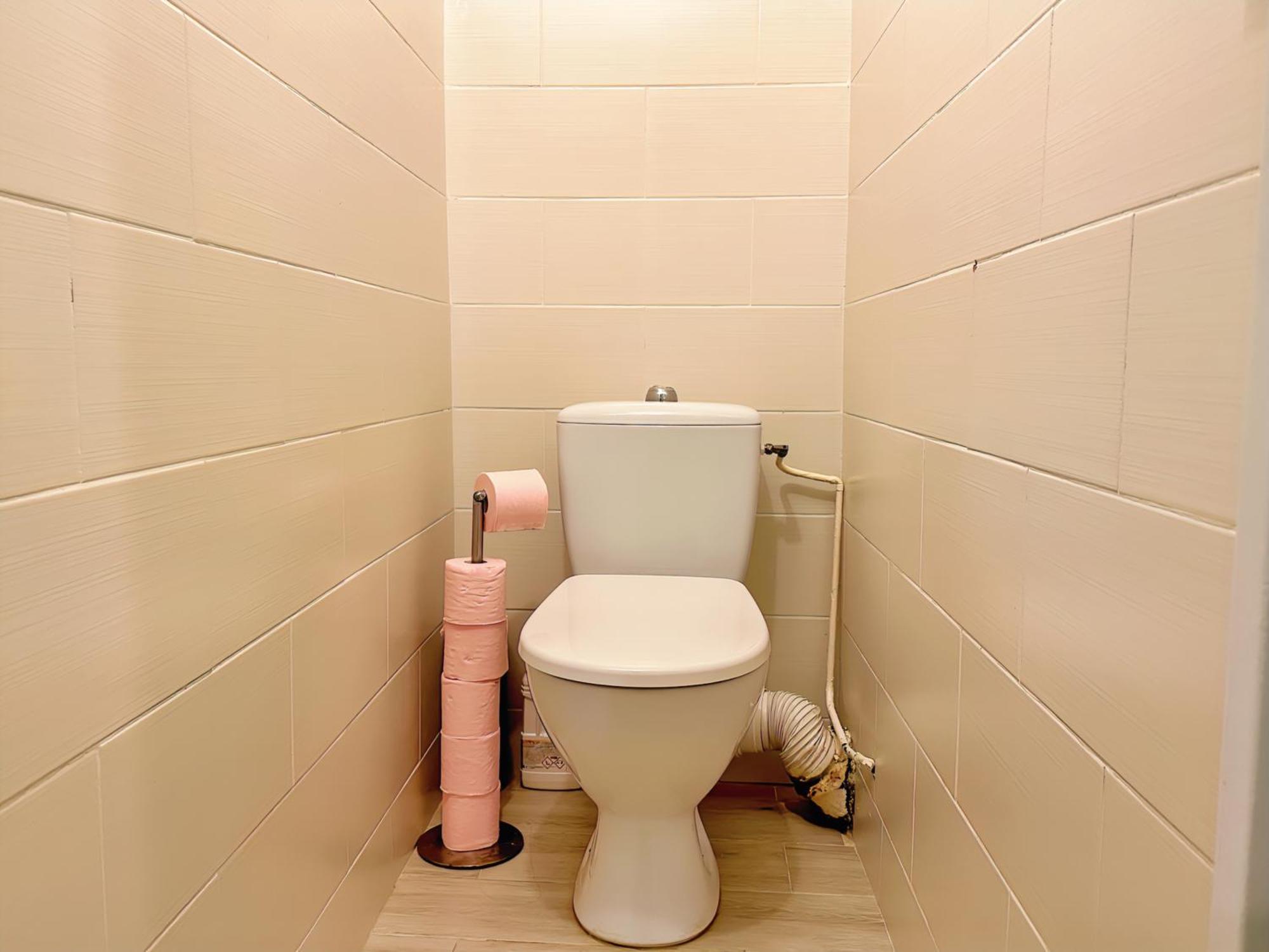 Cozy 3 Bedroom Dans Republique Parigi